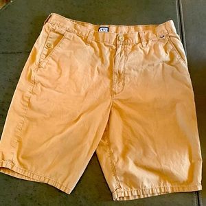 Vans shorts 36” Tan 10” inseam. 23” out seam.